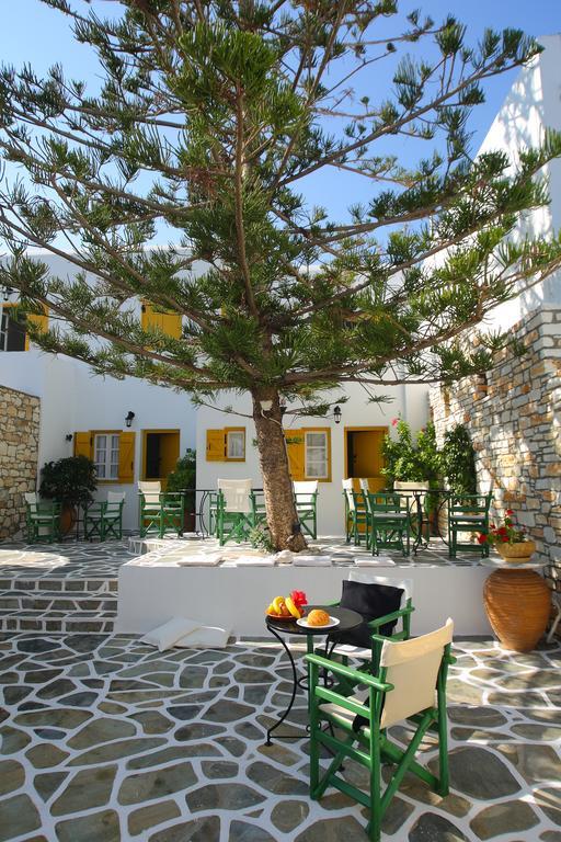 Aparthotel Ostria à Náoussa Extérieur photo
