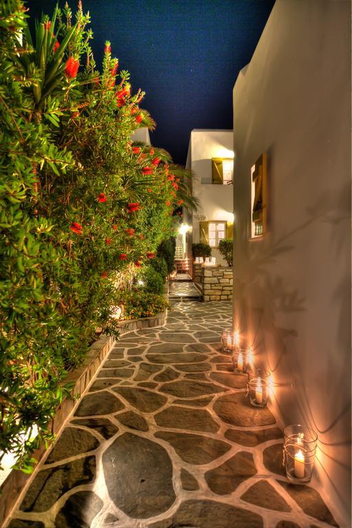 Aparthotel Ostria à Náoussa Extérieur photo