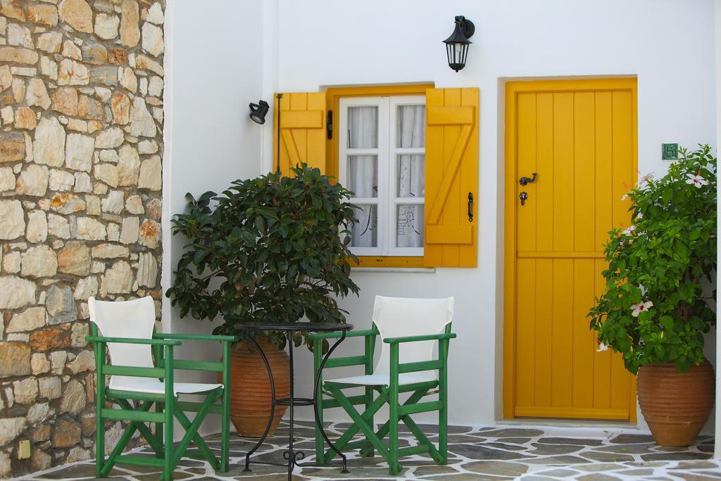 Aparthotel Ostria à Náoussa Extérieur photo